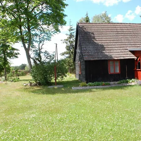 Wiejska Chata Posrod Lasow Hébergement de vacances Zaleze (Czluchow)